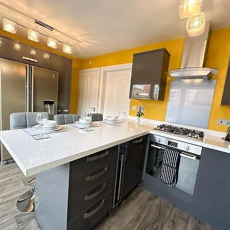 Mable House By Blue Skies Holiday home *