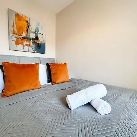 Semesterbostad Mable House By Blue Skies