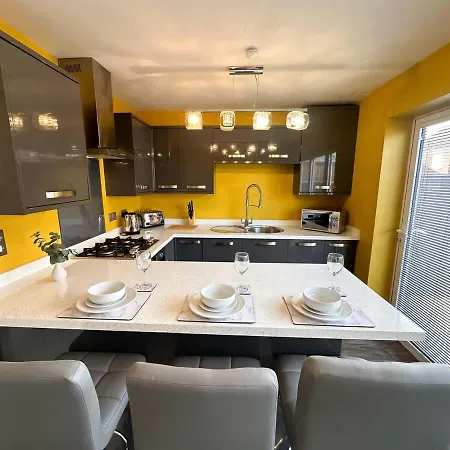 Mable House By Blue Skies * Redcar